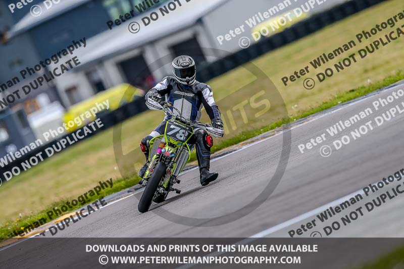 PJM Photography;anglesey no limits trackday;anglesey photographs;anglesey trackday photographs;enduro digital images;event digital images;eventdigitalimages;no limits trackdays;peter wileman photography;racing digital images;trac mon;trackday digital images;trackday photos;ty croes