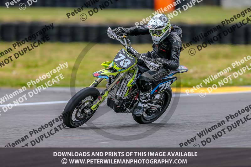 PJM Photography;anglesey no limits trackday;anglesey photographs;anglesey trackday photographs;enduro digital images;event digital images;eventdigitalimages;no limits trackdays;peter wileman photography;racing digital images;trac mon;trackday digital images;trackday photos;ty croes