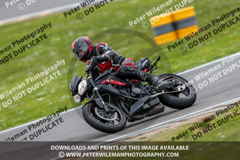 PJM Photography;anglesey no limits trackday;anglesey photographs;anglesey trackday photographs;enduro digital images;event digital images;eventdigitalimages;no limits trackdays;peter wileman photography;racing digital images;trac mon;trackday digital images;trackday photos;ty croes