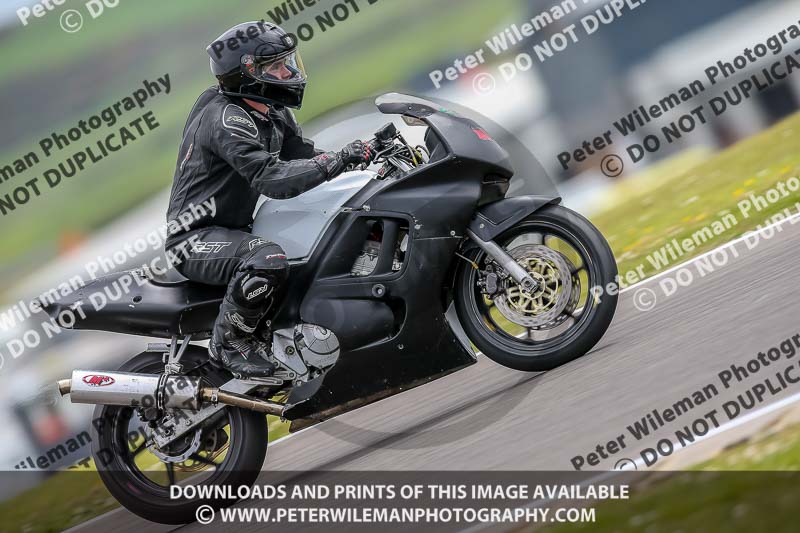 PJM Photography;anglesey no limits trackday;anglesey photographs;anglesey trackday photographs;enduro digital images;event digital images;eventdigitalimages;no limits trackdays;peter wileman photography;racing digital images;trac mon;trackday digital images;trackday photos;ty croes