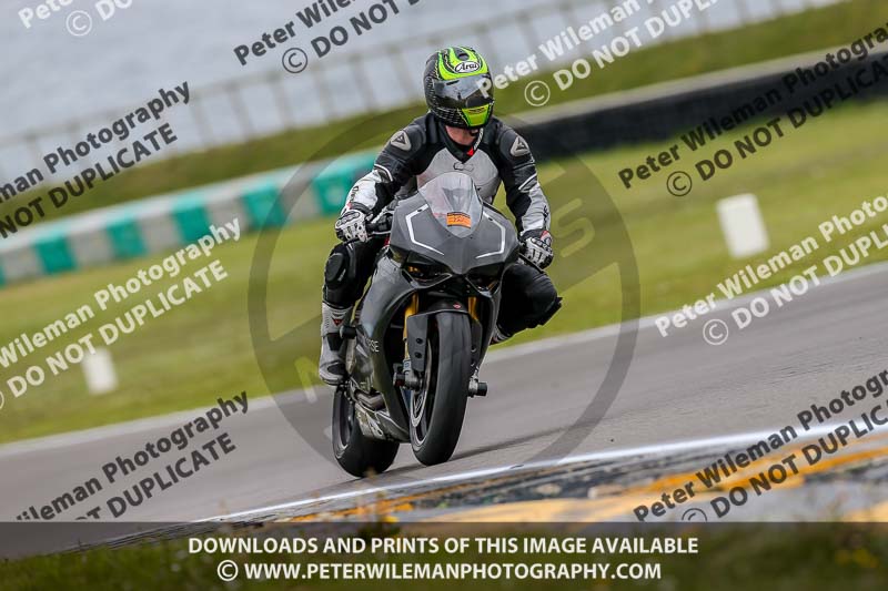 PJM Photography;anglesey no limits trackday;anglesey photographs;anglesey trackday photographs;enduro digital images;event digital images;eventdigitalimages;no limits trackdays;peter wileman photography;racing digital images;trac mon;trackday digital images;trackday photos;ty croes