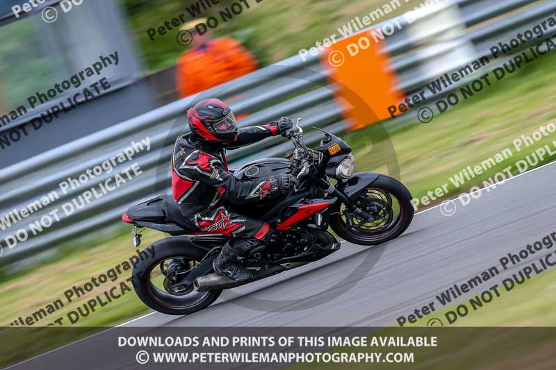 PJM Photography;anglesey no limits trackday;anglesey photographs;anglesey trackday photographs;enduro digital images;event digital images;eventdigitalimages;no limits trackdays;peter wileman photography;racing digital images;trac mon;trackday digital images;trackday photos;ty croes