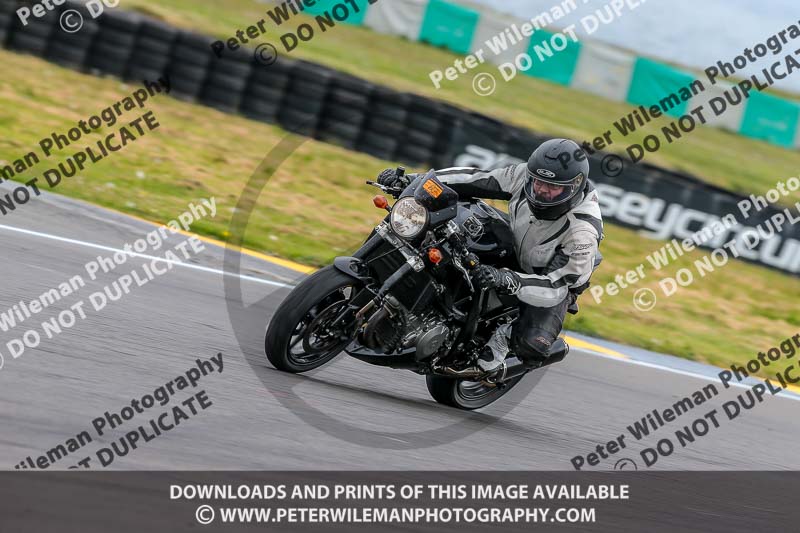 PJM Photography;anglesey no limits trackday;anglesey photographs;anglesey trackday photographs;enduro digital images;event digital images;eventdigitalimages;no limits trackdays;peter wileman photography;racing digital images;trac mon;trackday digital images;trackday photos;ty croes