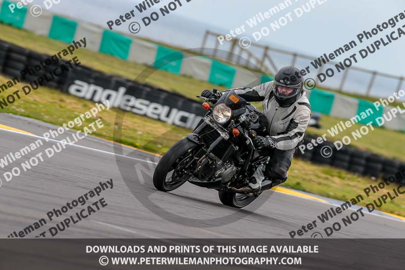 PJM Photography;anglesey no limits trackday;anglesey photographs;anglesey trackday photographs;enduro digital images;event digital images;eventdigitalimages;no limits trackdays;peter wileman photography;racing digital images;trac mon;trackday digital images;trackday photos;ty croes