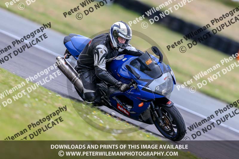 PJM Photography;anglesey no limits trackday;anglesey photographs;anglesey trackday photographs;enduro digital images;event digital images;eventdigitalimages;no limits trackdays;peter wileman photography;racing digital images;trac mon;trackday digital images;trackday photos;ty croes