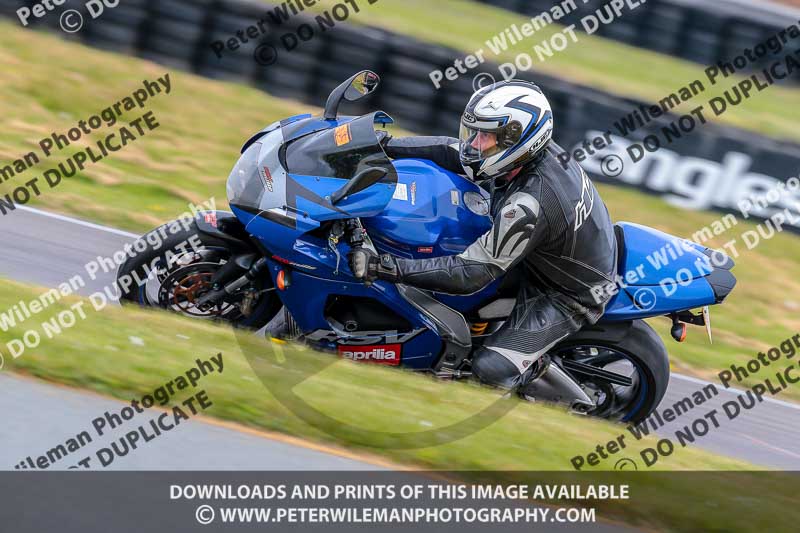 PJM Photography;anglesey no limits trackday;anglesey photographs;anglesey trackday photographs;enduro digital images;event digital images;eventdigitalimages;no limits trackdays;peter wileman photography;racing digital images;trac mon;trackday digital images;trackday photos;ty croes