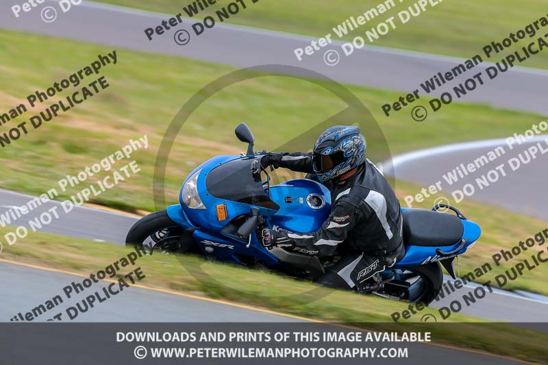 PJM Photography;anglesey no limits trackday;anglesey photographs;anglesey trackday photographs;enduro digital images;event digital images;eventdigitalimages;no limits trackdays;peter wileman photography;racing digital images;trac mon;trackday digital images;trackday photos;ty croes