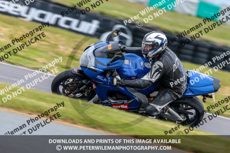 PJM Photography;anglesey no limits trackday;anglesey photographs;anglesey trackday photographs;enduro digital images;event digital images;eventdigitalimages;no limits trackdays;peter wileman photography;racing digital images;trac mon;trackday digital images;trackday photos;ty croes