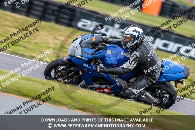 PJM Photography;anglesey no limits trackday;anglesey photographs;anglesey trackday photographs;enduro digital images;event digital images;eventdigitalimages;no limits trackdays;peter wileman photography;racing digital images;trac mon;trackday digital images;trackday photos;ty croes