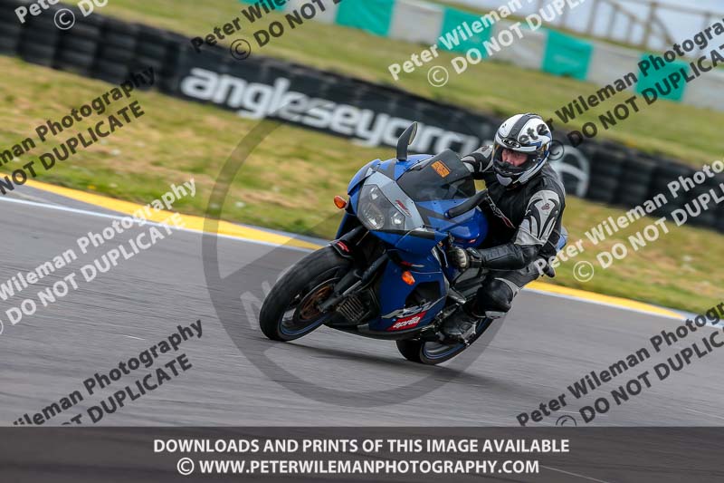 PJM Photography;anglesey no limits trackday;anglesey photographs;anglesey trackday photographs;enduro digital images;event digital images;eventdigitalimages;no limits trackdays;peter wileman photography;racing digital images;trac mon;trackday digital images;trackday photos;ty croes