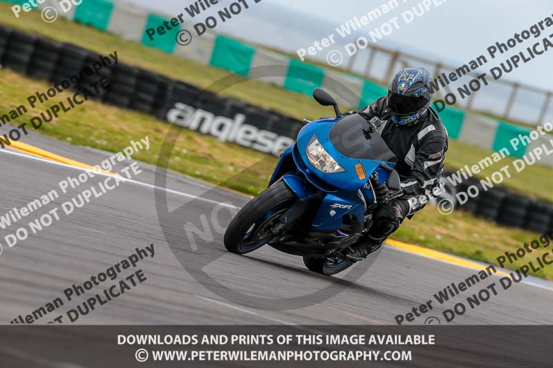 PJM Photography;anglesey no limits trackday;anglesey photographs;anglesey trackday photographs;enduro digital images;event digital images;eventdigitalimages;no limits trackdays;peter wileman photography;racing digital images;trac mon;trackday digital images;trackday photos;ty croes