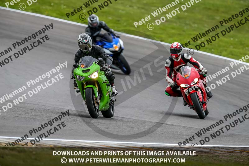 PJM Photography;anglesey no limits trackday;anglesey photographs;anglesey trackday photographs;enduro digital images;event digital images;eventdigitalimages;no limits trackdays;peter wileman photography;racing digital images;trac mon;trackday digital images;trackday photos;ty croes