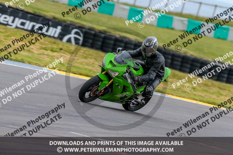 PJM Photography;anglesey no limits trackday;anglesey photographs;anglesey trackday photographs;enduro digital images;event digital images;eventdigitalimages;no limits trackdays;peter wileman photography;racing digital images;trac mon;trackday digital images;trackday photos;ty croes