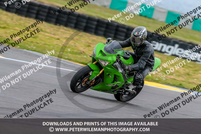 PJM Photography;anglesey no limits trackday;anglesey photographs;anglesey trackday photographs;enduro digital images;event digital images;eventdigitalimages;no limits trackdays;peter wileman photography;racing digital images;trac mon;trackday digital images;trackday photos;ty croes