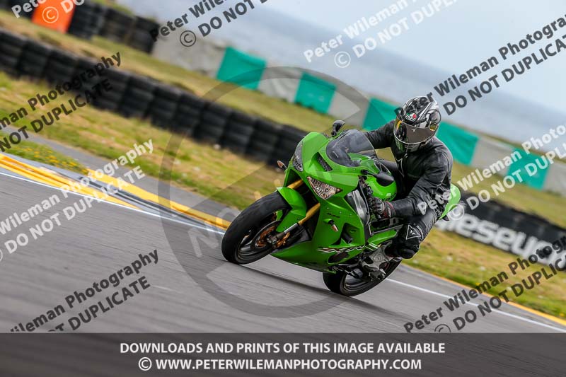 PJM Photography;anglesey no limits trackday;anglesey photographs;anglesey trackday photographs;enduro digital images;event digital images;eventdigitalimages;no limits trackdays;peter wileman photography;racing digital images;trac mon;trackday digital images;trackday photos;ty croes