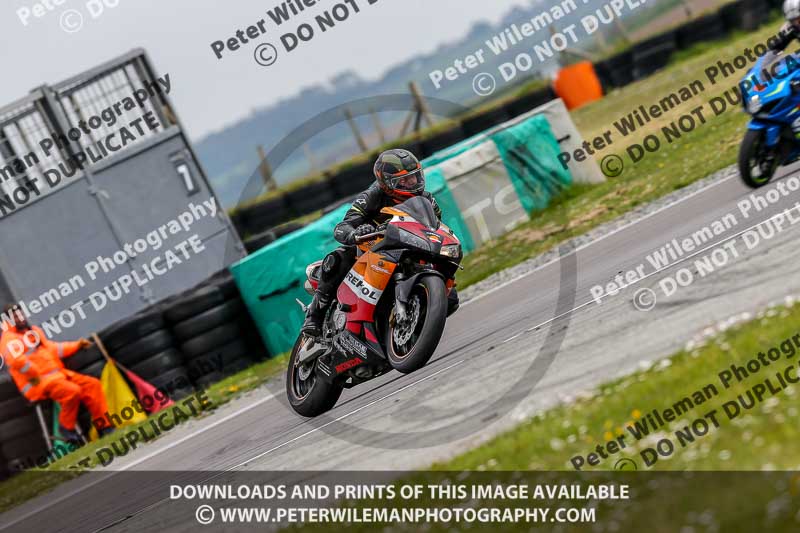 PJM Photography;anglesey no limits trackday;anglesey photographs;anglesey trackday photographs;enduro digital images;event digital images;eventdigitalimages;no limits trackdays;peter wileman photography;racing digital images;trac mon;trackday digital images;trackday photos;ty croes