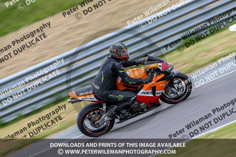 PJM Photography;anglesey no limits trackday;anglesey photographs;anglesey trackday photographs;enduro digital images;event digital images;eventdigitalimages;no limits trackdays;peter wileman photography;racing digital images;trac mon;trackday digital images;trackday photos;ty croes