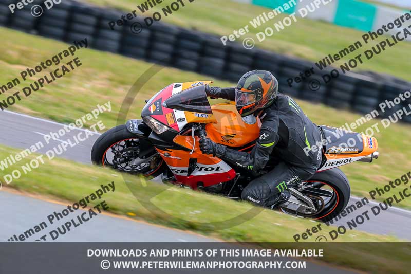 PJM Photography;anglesey no limits trackday;anglesey photographs;anglesey trackday photographs;enduro digital images;event digital images;eventdigitalimages;no limits trackdays;peter wileman photography;racing digital images;trac mon;trackday digital images;trackday photos;ty croes