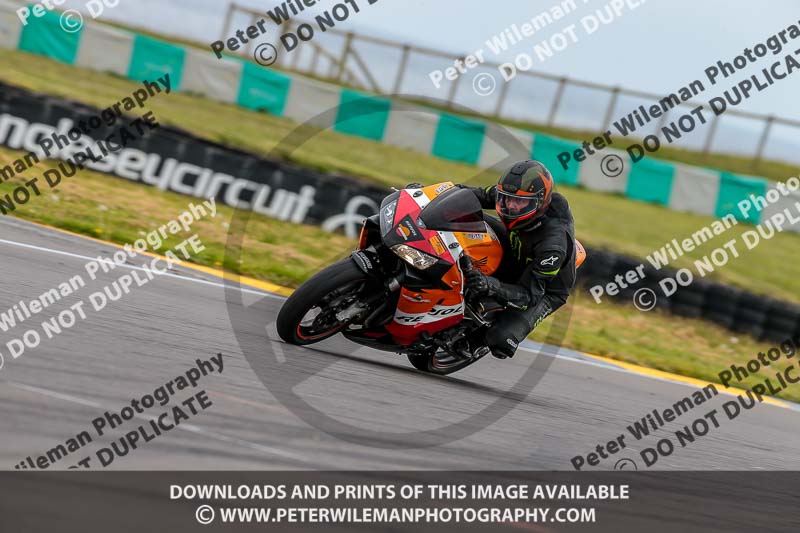 PJM Photography;anglesey no limits trackday;anglesey photographs;anglesey trackday photographs;enduro digital images;event digital images;eventdigitalimages;no limits trackdays;peter wileman photography;racing digital images;trac mon;trackday digital images;trackday photos;ty croes