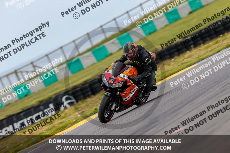 PJM Photography;anglesey no limits trackday;anglesey photographs;anglesey trackday photographs;enduro digital images;event digital images;eventdigitalimages;no limits trackdays;peter wileman photography;racing digital images;trac mon;trackday digital images;trackday photos;ty croes