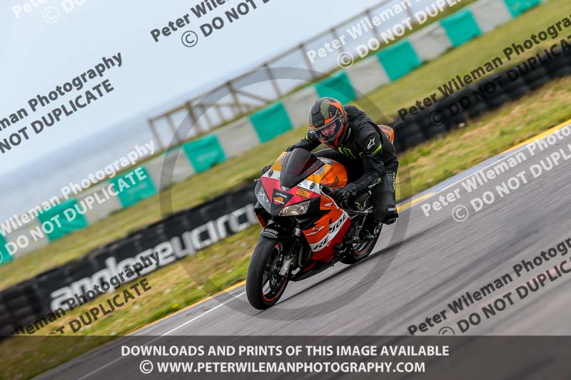 PJM Photography;anglesey no limits trackday;anglesey photographs;anglesey trackday photographs;enduro digital images;event digital images;eventdigitalimages;no limits trackdays;peter wileman photography;racing digital images;trac mon;trackday digital images;trackday photos;ty croes