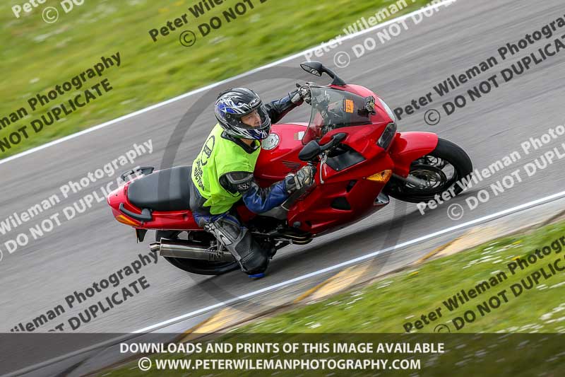 PJM Photography;anglesey no limits trackday;anglesey photographs;anglesey trackday photographs;enduro digital images;event digital images;eventdigitalimages;no limits trackdays;peter wileman photography;racing digital images;trac mon;trackday digital images;trackday photos;ty croes