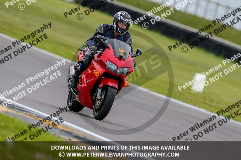 PJM Photography;anglesey no limits trackday;anglesey photographs;anglesey trackday photographs;enduro digital images;event digital images;eventdigitalimages;no limits trackdays;peter wileman photography;racing digital images;trac mon;trackday digital images;trackday photos;ty croes