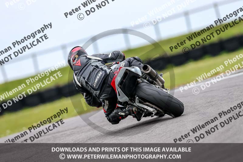 PJM Photography;anglesey no limits trackday;anglesey photographs;anglesey trackday photographs;enduro digital images;event digital images;eventdigitalimages;no limits trackdays;peter wileman photography;racing digital images;trac mon;trackday digital images;trackday photos;ty croes