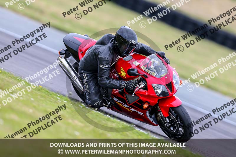 PJM Photography;anglesey no limits trackday;anglesey photographs;anglesey trackday photographs;enduro digital images;event digital images;eventdigitalimages;no limits trackdays;peter wileman photography;racing digital images;trac mon;trackday digital images;trackday photos;ty croes