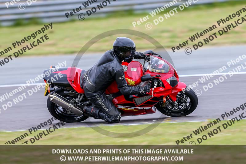 PJM Photography;anglesey no limits trackday;anglesey photographs;anglesey trackday photographs;enduro digital images;event digital images;eventdigitalimages;no limits trackdays;peter wileman photography;racing digital images;trac mon;trackday digital images;trackday photos;ty croes