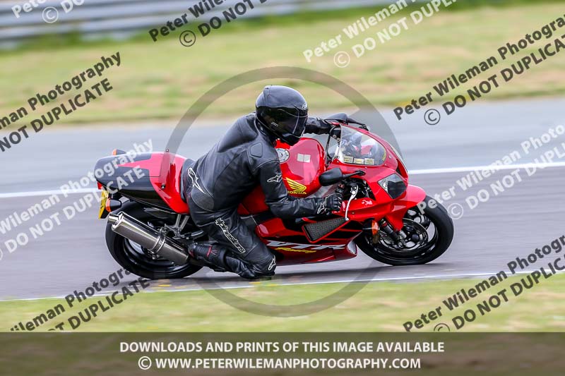 PJM Photography;anglesey no limits trackday;anglesey photographs;anglesey trackday photographs;enduro digital images;event digital images;eventdigitalimages;no limits trackdays;peter wileman photography;racing digital images;trac mon;trackday digital images;trackday photos;ty croes