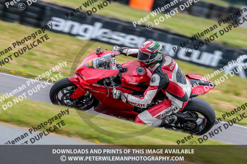 PJM Photography;anglesey no limits trackday;anglesey photographs;anglesey trackday photographs;enduro digital images;event digital images;eventdigitalimages;no limits trackdays;peter wileman photography;racing digital images;trac mon;trackday digital images;trackday photos;ty croes