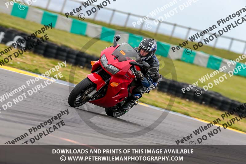 PJM Photography;anglesey no limits trackday;anglesey photographs;anglesey trackday photographs;enduro digital images;event digital images;eventdigitalimages;no limits trackdays;peter wileman photography;racing digital images;trac mon;trackday digital images;trackday photos;ty croes