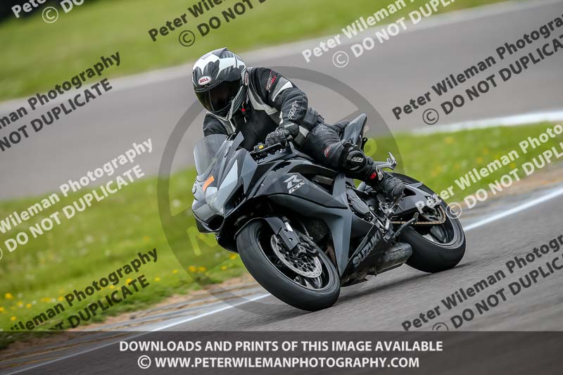 PJM Photography;anglesey no limits trackday;anglesey photographs;anglesey trackday photographs;enduro digital images;event digital images;eventdigitalimages;no limits trackdays;peter wileman photography;racing digital images;trac mon;trackday digital images;trackday photos;ty croes