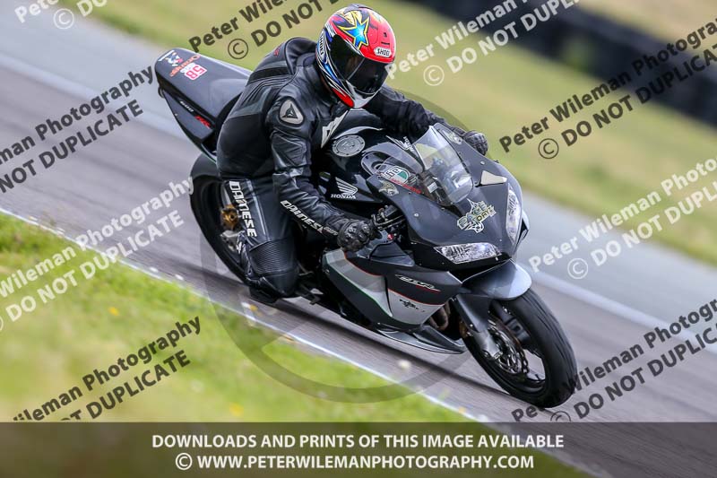 PJM Photography;anglesey no limits trackday;anglesey photographs;anglesey trackday photographs;enduro digital images;event digital images;eventdigitalimages;no limits trackdays;peter wileman photography;racing digital images;trac mon;trackday digital images;trackday photos;ty croes