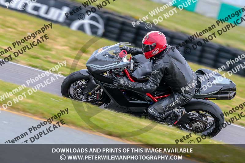 PJM Photography;anglesey no limits trackday;anglesey photographs;anglesey trackday photographs;enduro digital images;event digital images;eventdigitalimages;no limits trackdays;peter wileman photography;racing digital images;trac mon;trackday digital images;trackday photos;ty croes