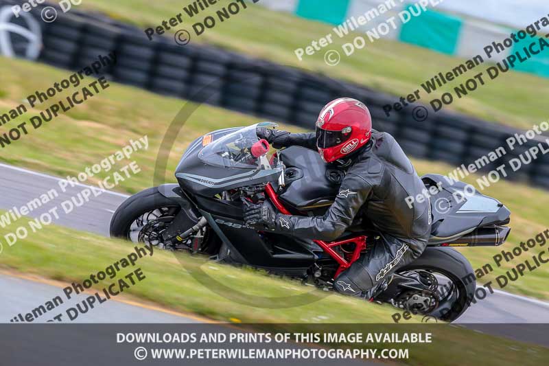 PJM Photography;anglesey no limits trackday;anglesey photographs;anglesey trackday photographs;enduro digital images;event digital images;eventdigitalimages;no limits trackdays;peter wileman photography;racing digital images;trac mon;trackday digital images;trackday photos;ty croes