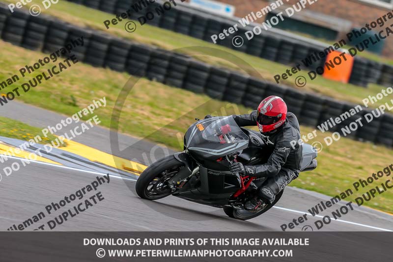 PJM Photography;anglesey no limits trackday;anglesey photographs;anglesey trackday photographs;enduro digital images;event digital images;eventdigitalimages;no limits trackdays;peter wileman photography;racing digital images;trac mon;trackday digital images;trackday photos;ty croes