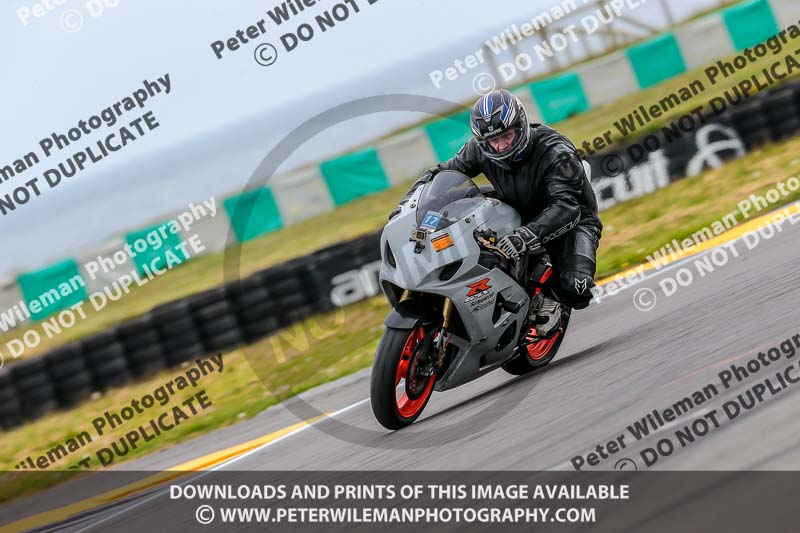 PJM Photography;anglesey no limits trackday;anglesey photographs;anglesey trackday photographs;enduro digital images;event digital images;eventdigitalimages;no limits trackdays;peter wileman photography;racing digital images;trac mon;trackday digital images;trackday photos;ty croes