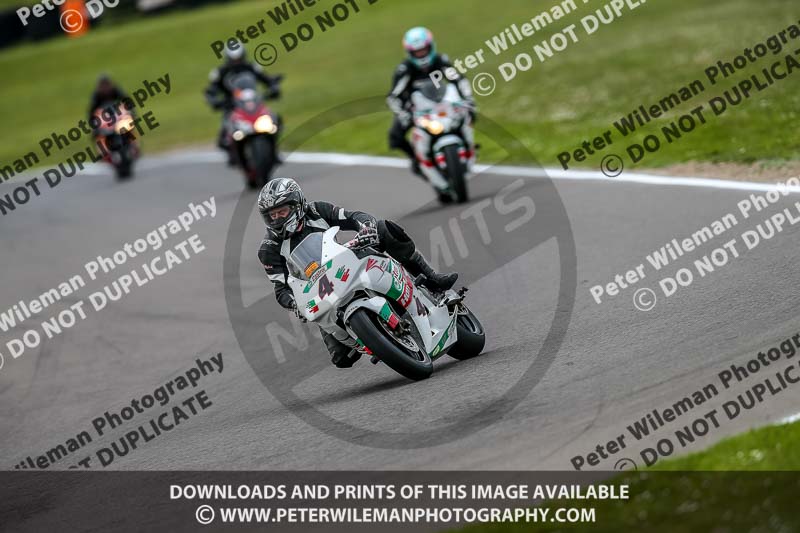 PJM Photography;anglesey no limits trackday;anglesey photographs;anglesey trackday photographs;enduro digital images;event digital images;eventdigitalimages;no limits trackdays;peter wileman photography;racing digital images;trac mon;trackday digital images;trackday photos;ty croes