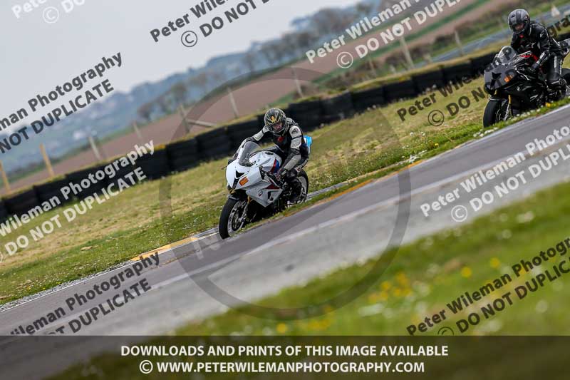 PJM Photography;anglesey no limits trackday;anglesey photographs;anglesey trackday photographs;enduro digital images;event digital images;eventdigitalimages;no limits trackdays;peter wileman photography;racing digital images;trac mon;trackday digital images;trackday photos;ty croes