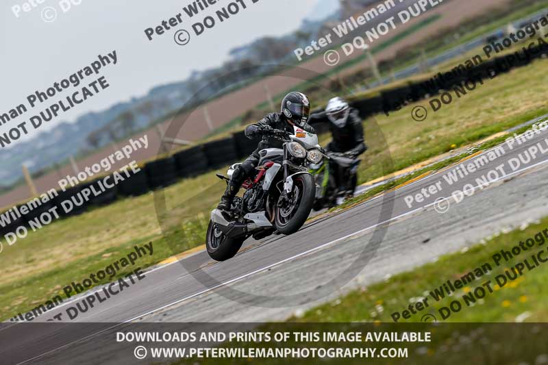 PJM Photography;anglesey no limits trackday;anglesey photographs;anglesey trackday photographs;enduro digital images;event digital images;eventdigitalimages;no limits trackdays;peter wileman photography;racing digital images;trac mon;trackday digital images;trackday photos;ty croes