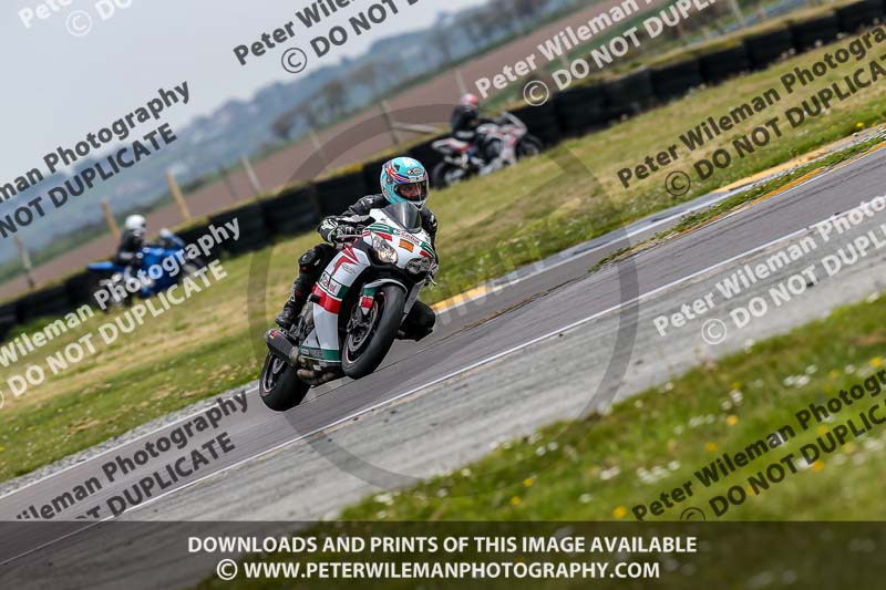 PJM Photography;anglesey no limits trackday;anglesey photographs;anglesey trackday photographs;enduro digital images;event digital images;eventdigitalimages;no limits trackdays;peter wileman photography;racing digital images;trac mon;trackday digital images;trackday photos;ty croes