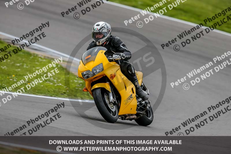 PJM Photography;anglesey no limits trackday;anglesey photographs;anglesey trackday photographs;enduro digital images;event digital images;eventdigitalimages;no limits trackdays;peter wileman photography;racing digital images;trac mon;trackday digital images;trackday photos;ty croes