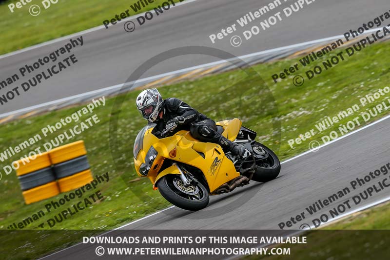 PJM Photography;anglesey no limits trackday;anglesey photographs;anglesey trackday photographs;enduro digital images;event digital images;eventdigitalimages;no limits trackdays;peter wileman photography;racing digital images;trac mon;trackday digital images;trackday photos;ty croes