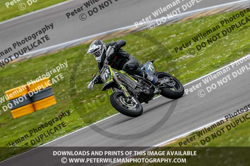 PJM Photography;anglesey no limits trackday;anglesey photographs;anglesey trackday photographs;enduro digital images;event digital images;eventdigitalimages;no limits trackdays;peter wileman photography;racing digital images;trac mon;trackday digital images;trackday photos;ty croes