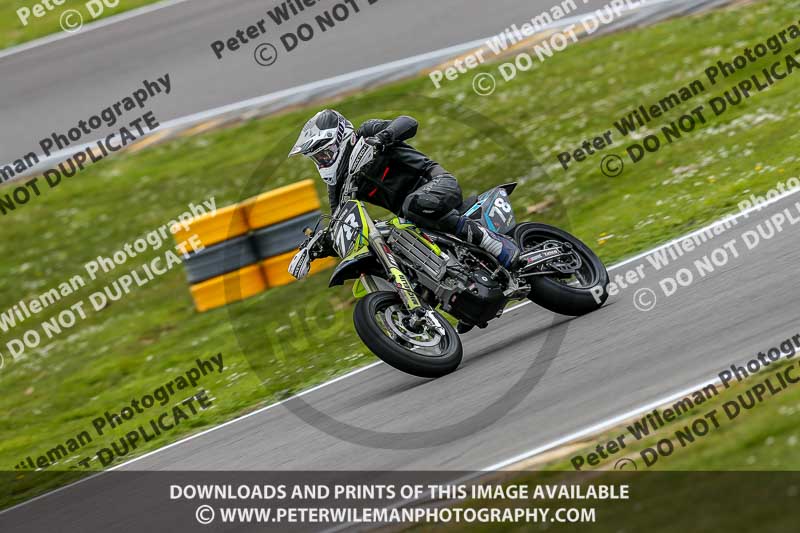 PJM Photography;anglesey no limits trackday;anglesey photographs;anglesey trackday photographs;enduro digital images;event digital images;eventdigitalimages;no limits trackdays;peter wileman photography;racing digital images;trac mon;trackday digital images;trackday photos;ty croes