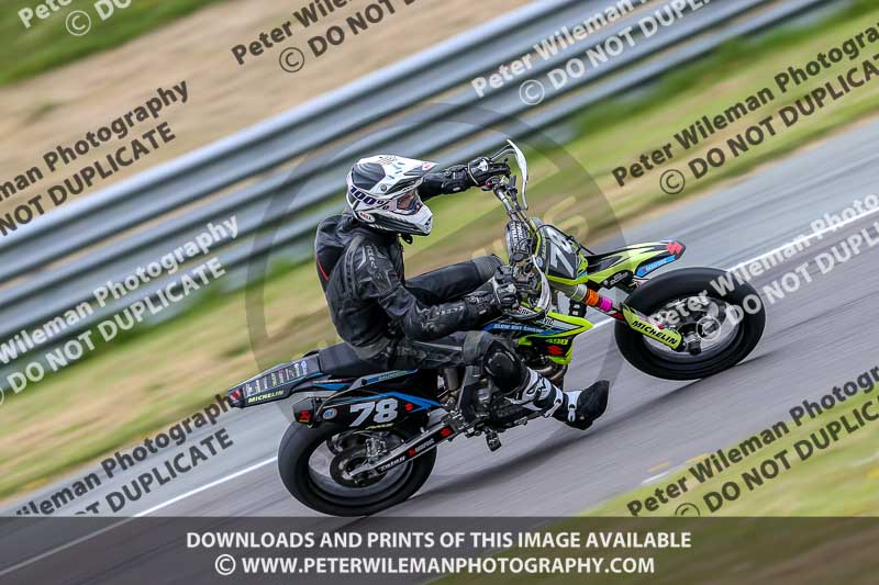 PJM Photography;anglesey no limits trackday;anglesey photographs;anglesey trackday photographs;enduro digital images;event digital images;eventdigitalimages;no limits trackdays;peter wileman photography;racing digital images;trac mon;trackday digital images;trackday photos;ty croes