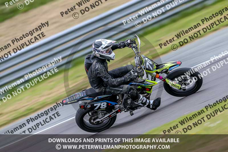 PJM Photography;anglesey no limits trackday;anglesey photographs;anglesey trackday photographs;enduro digital images;event digital images;eventdigitalimages;no limits trackdays;peter wileman photography;racing digital images;trac mon;trackday digital images;trackday photos;ty croes