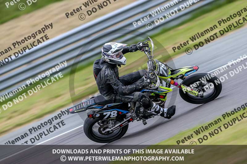 PJM Photography;anglesey no limits trackday;anglesey photographs;anglesey trackday photographs;enduro digital images;event digital images;eventdigitalimages;no limits trackdays;peter wileman photography;racing digital images;trac mon;trackday digital images;trackday photos;ty croes